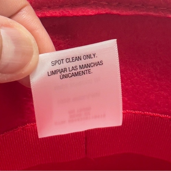 Red Wool Cloche Hat Black Faux Leather Band & Silver Bit Accent Bucket Hat - Picture 9 of 10